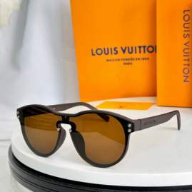 Picture of Louis Vuitton Sunglasses _SKUfw77709346fw